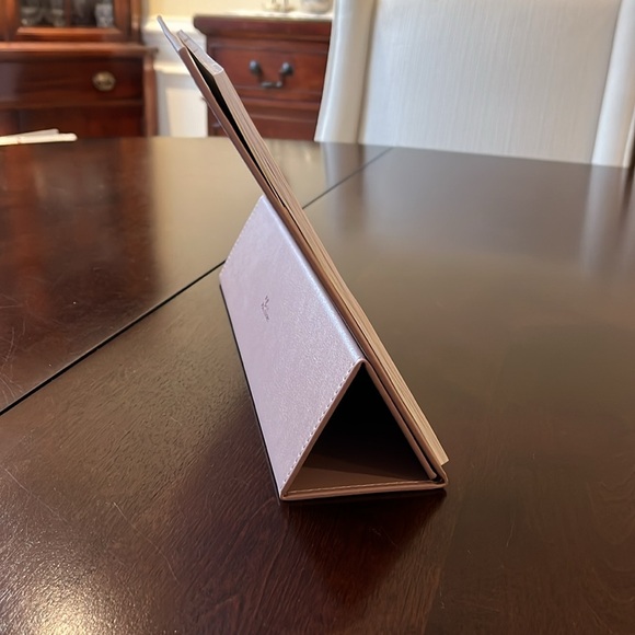 Erin Condren Bundle: vegan leather weekly planner, 3 Snap in Dashboards, pouch - Picture 8 of 16